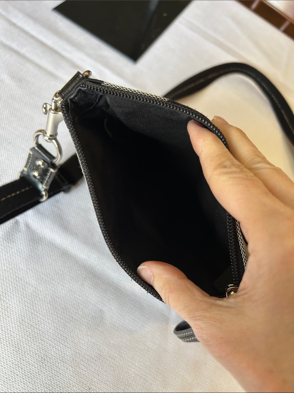 Coach Black Signature Crossbody purse - Picture 5 of 7